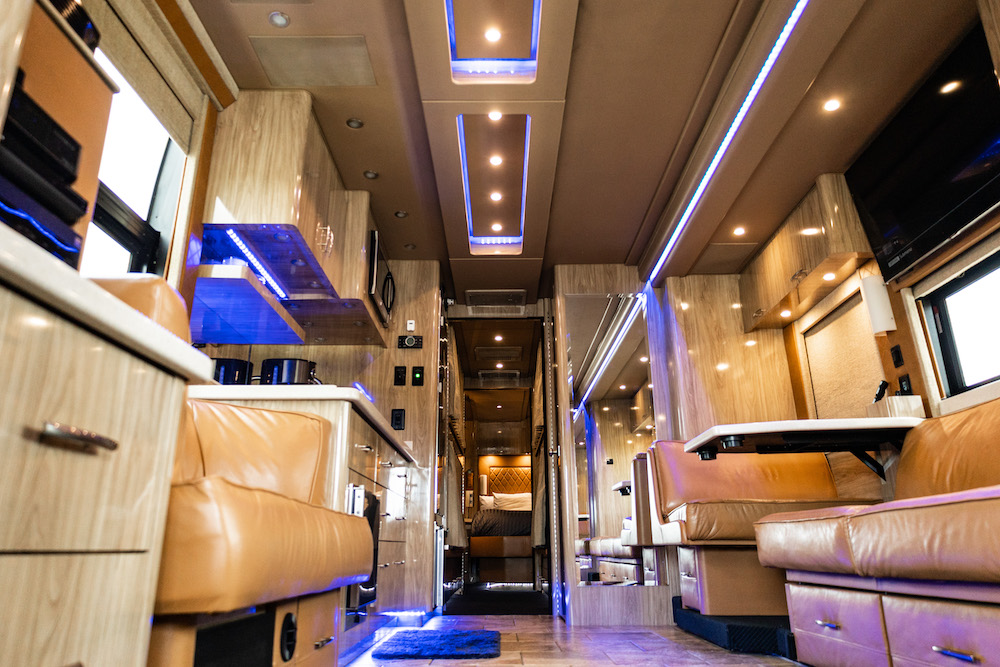 2015 Prevost Star X3 For Sale