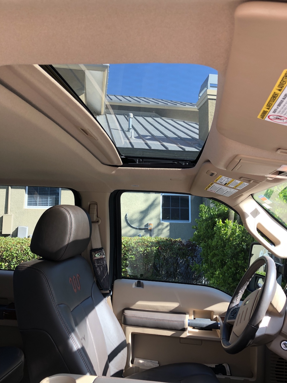 2015 Prevost Tow Vehicle For Sale