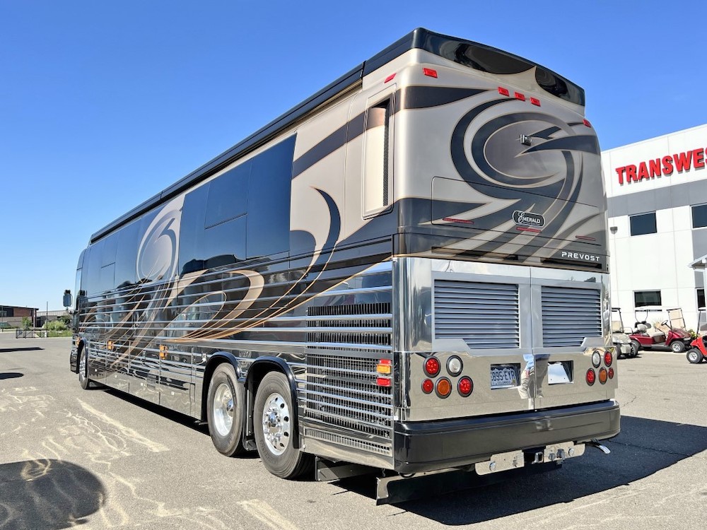 2016 Prevost Emerald X3 For Sale