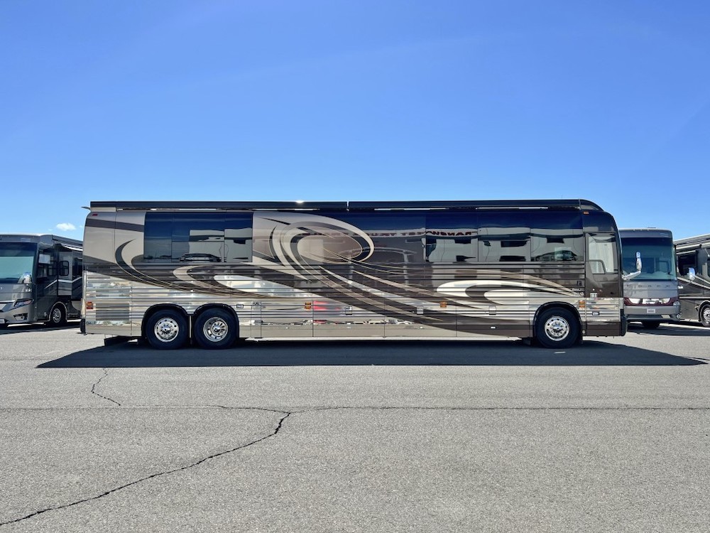 2016 Prevost Emerald X3 For Sale