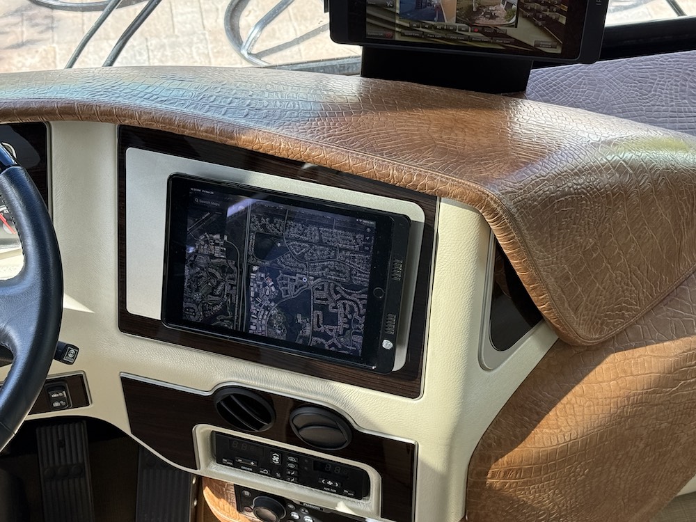 2016 Prevost Liberty H3-45 For Sale