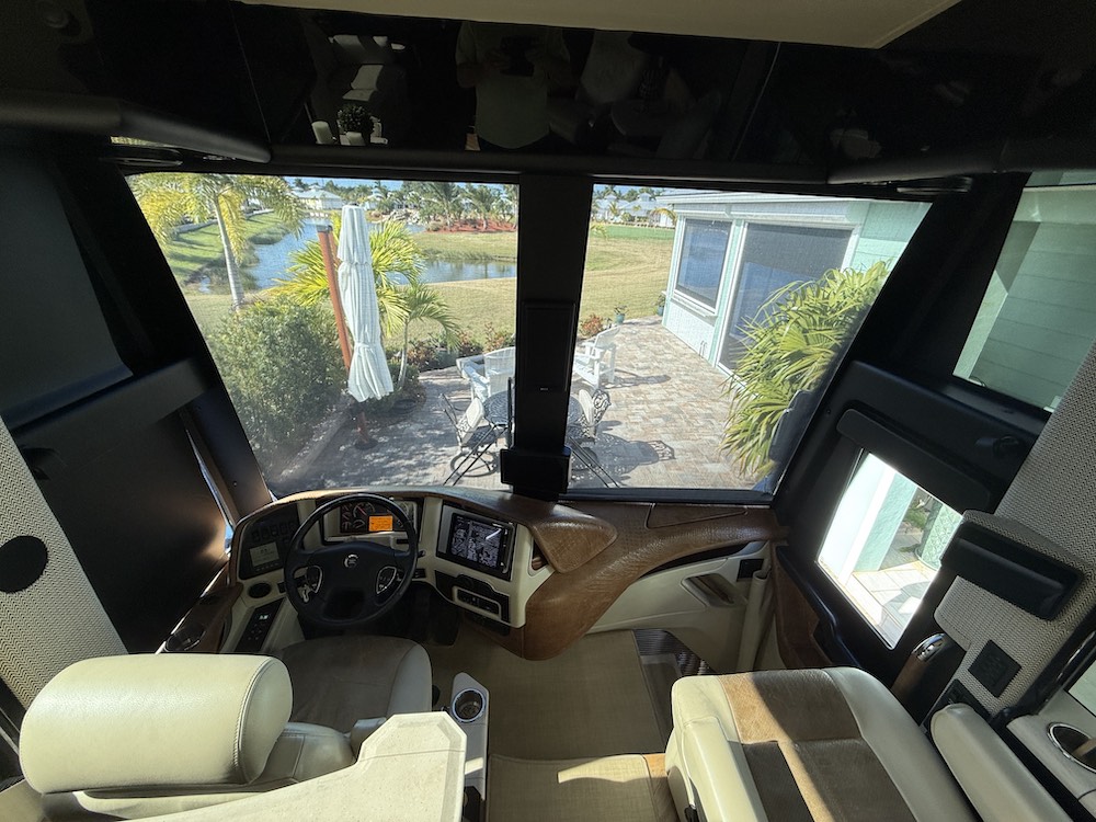 2016 Prevost Liberty H3-45 For Sale