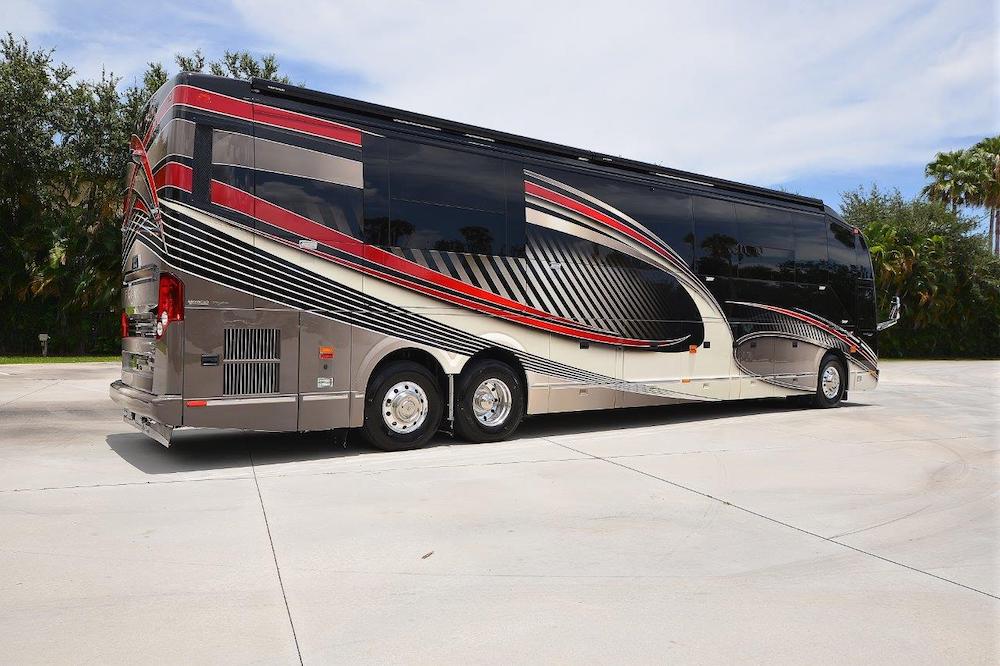 2016 Prevost Liberty H3-45 For Sale