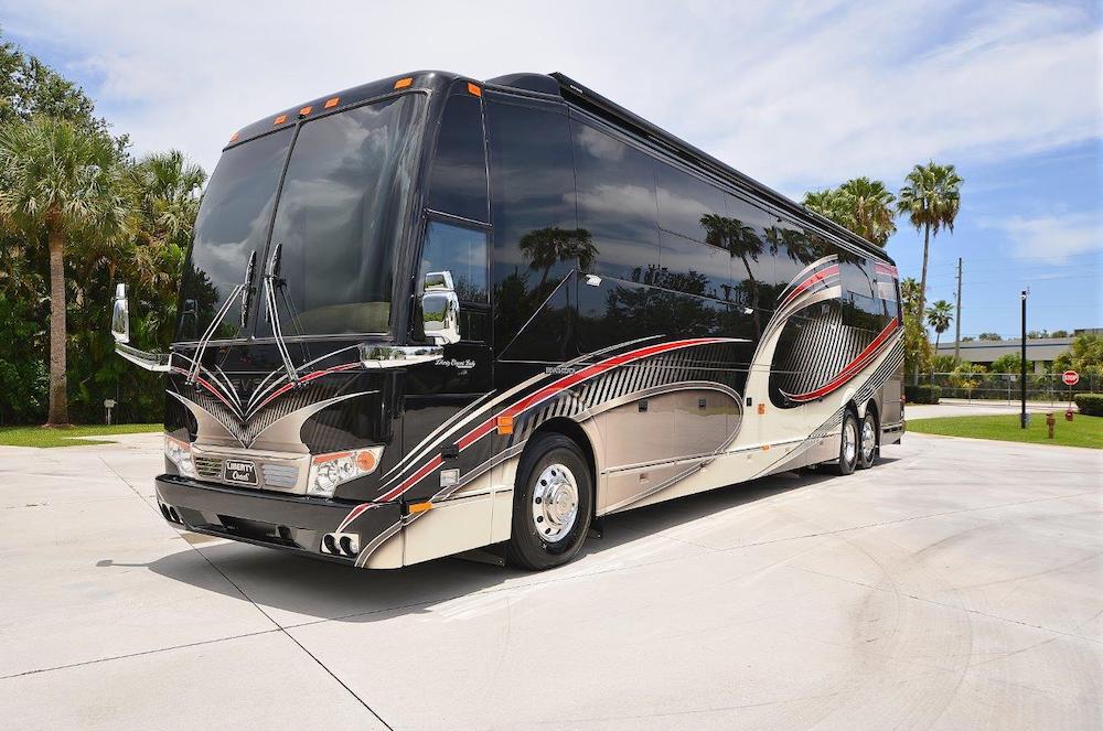 2016 Prevost Liberty H3-45 For Sale