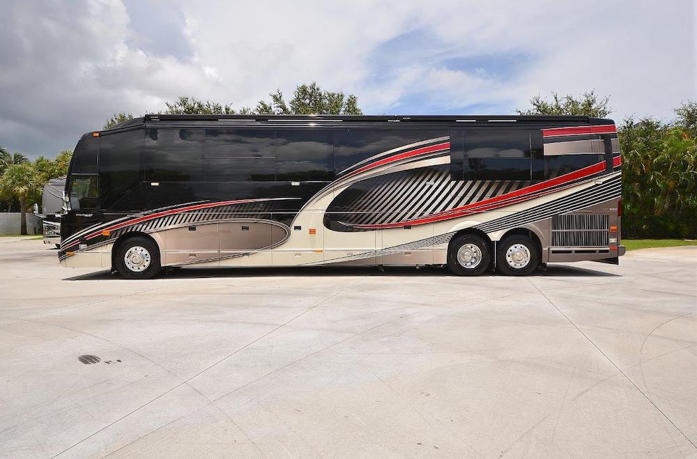 2016 Prevost Liberty H3-45 For Sale