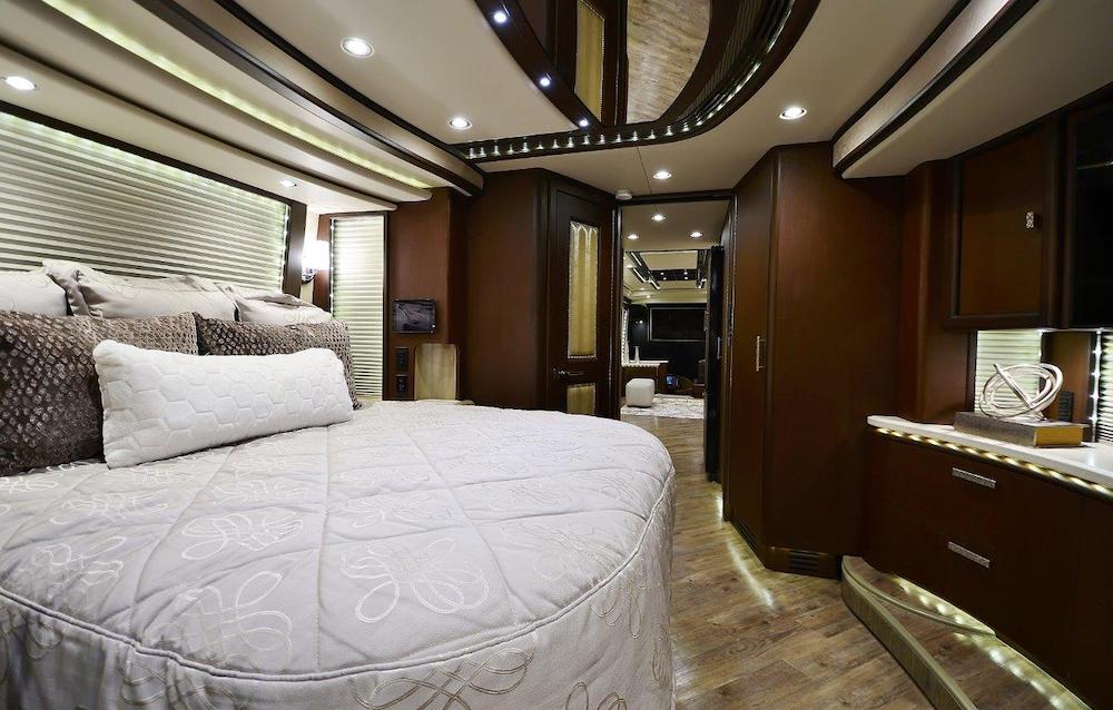 2016 Prevost Liberty H3-45 For Sale