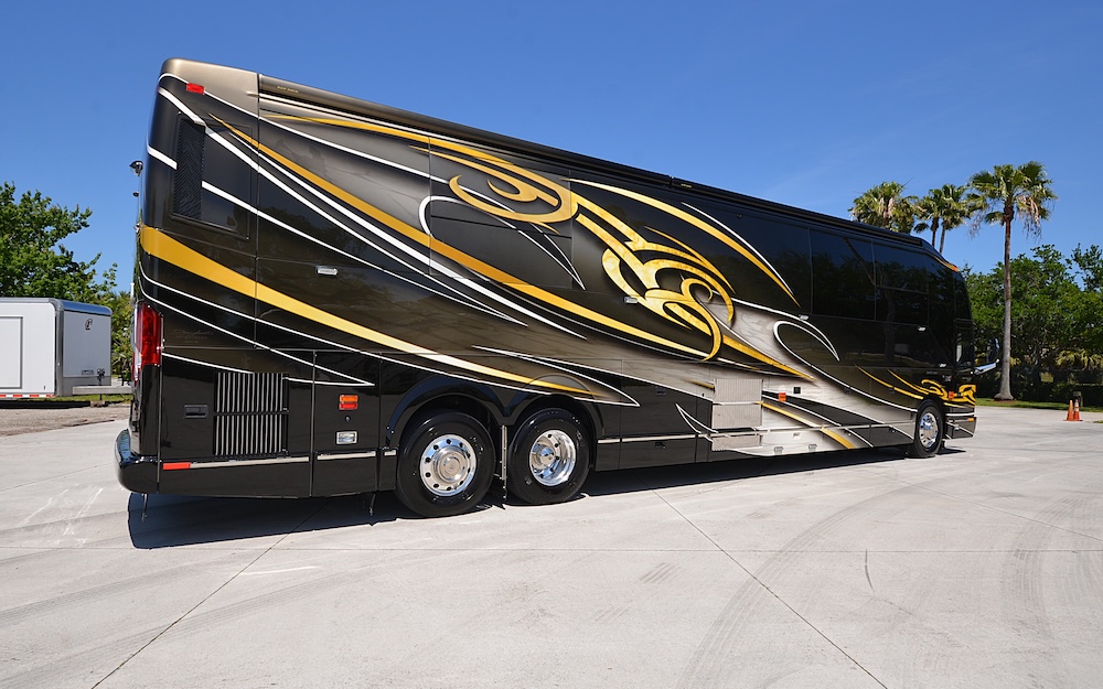 2016 Prevost  Liberty H3-45 For Sale