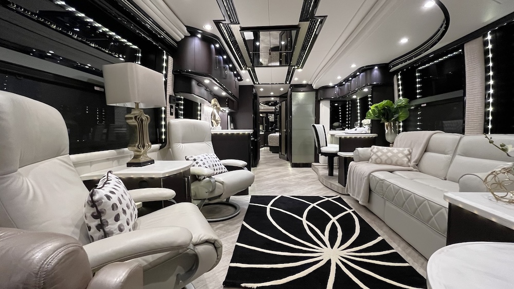 2016 Prevost  Liberty H3-45 For Sale