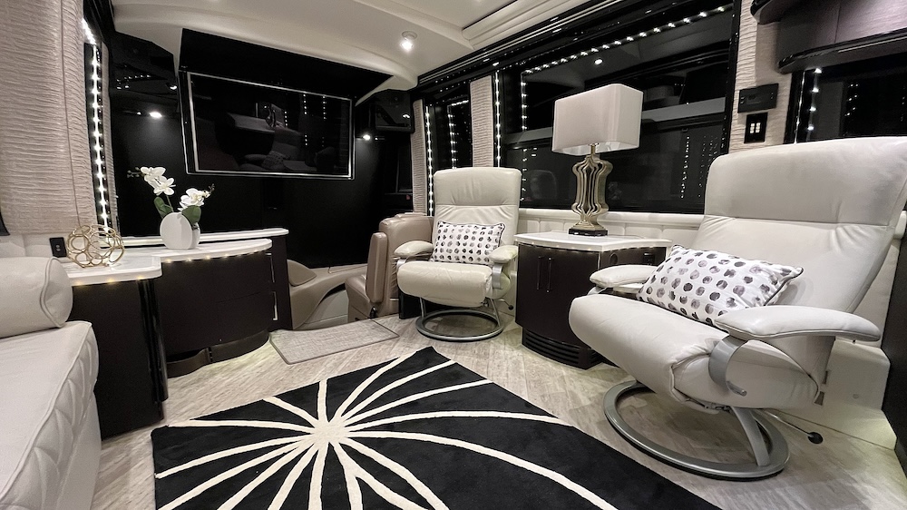 2016 Prevost  Liberty H3-45 For Sale