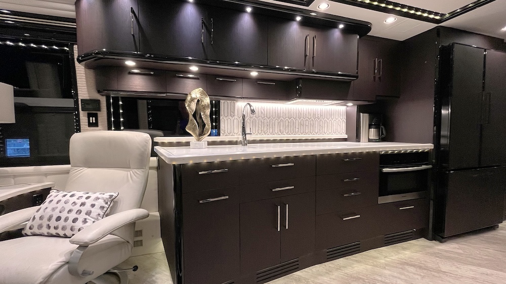 2016 Prevost  Liberty H3-45 For Sale