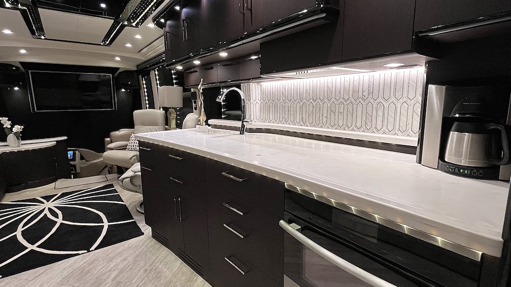 2016 Prevost  Liberty H3-45 For Sale
