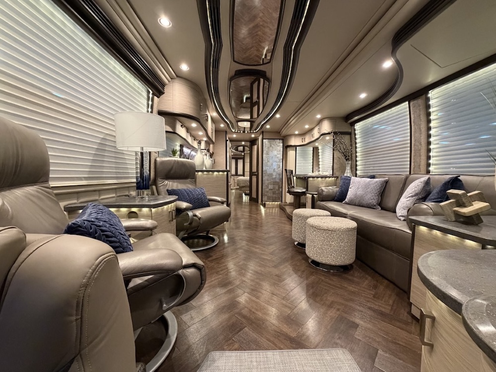 2016 Prevost Liberty H3-45 For Sale