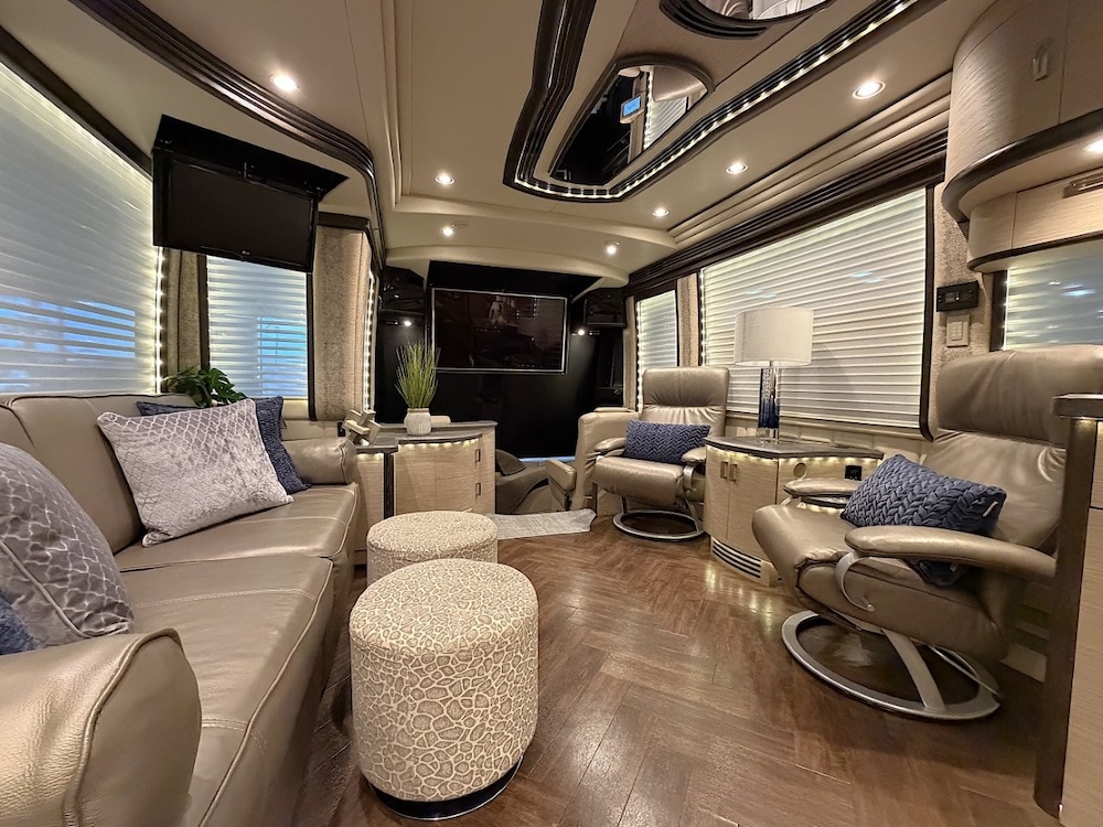 2016 Prevost Liberty H3-45 For Sale