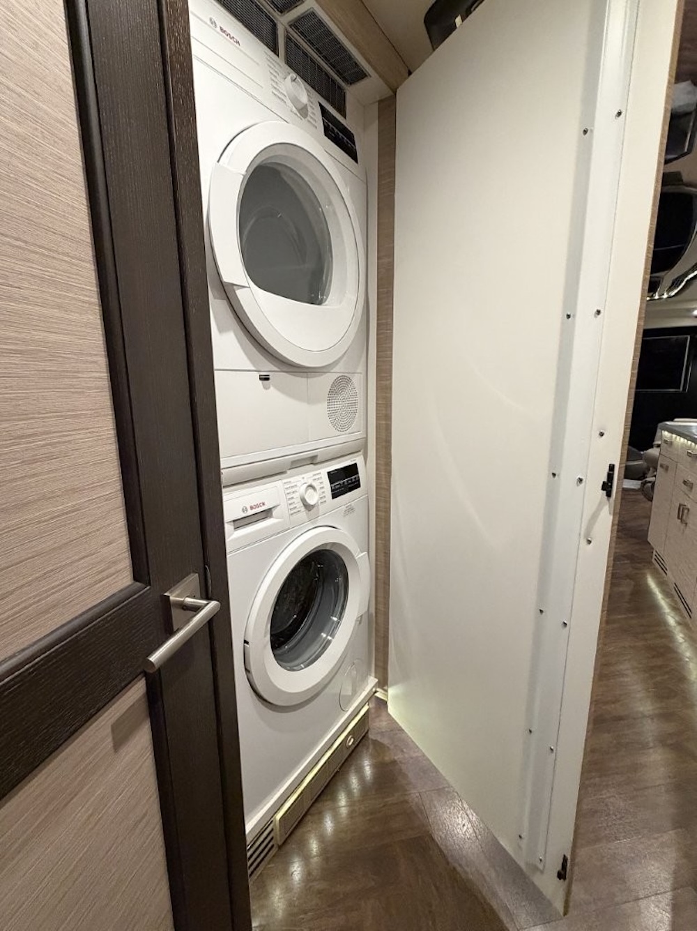 2016 Prevost Liberty H3-45 For Sale