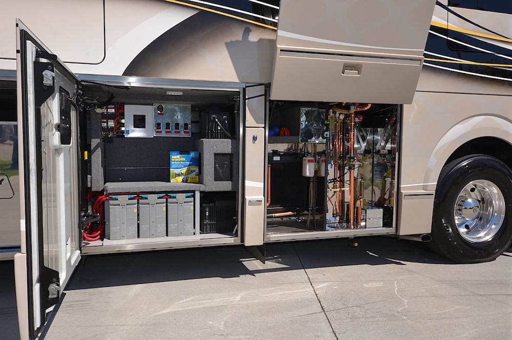 2016 Prevost  H3-45 For Sale