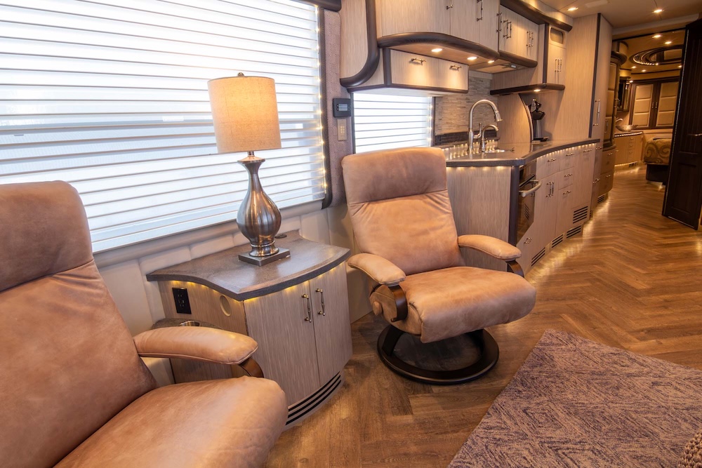 2016 Prevost Liberty  H3-45 For Sale