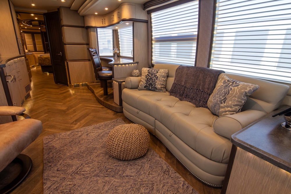 2016 Prevost Liberty  H3-45 For Sale