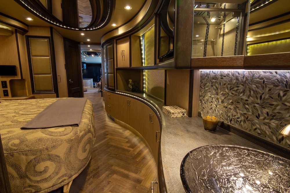 2016 Prevost Liberty  H3-45 For Sale