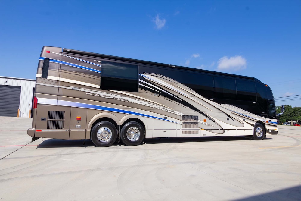 2016 Prevost Liberty  H3-45 For Sale