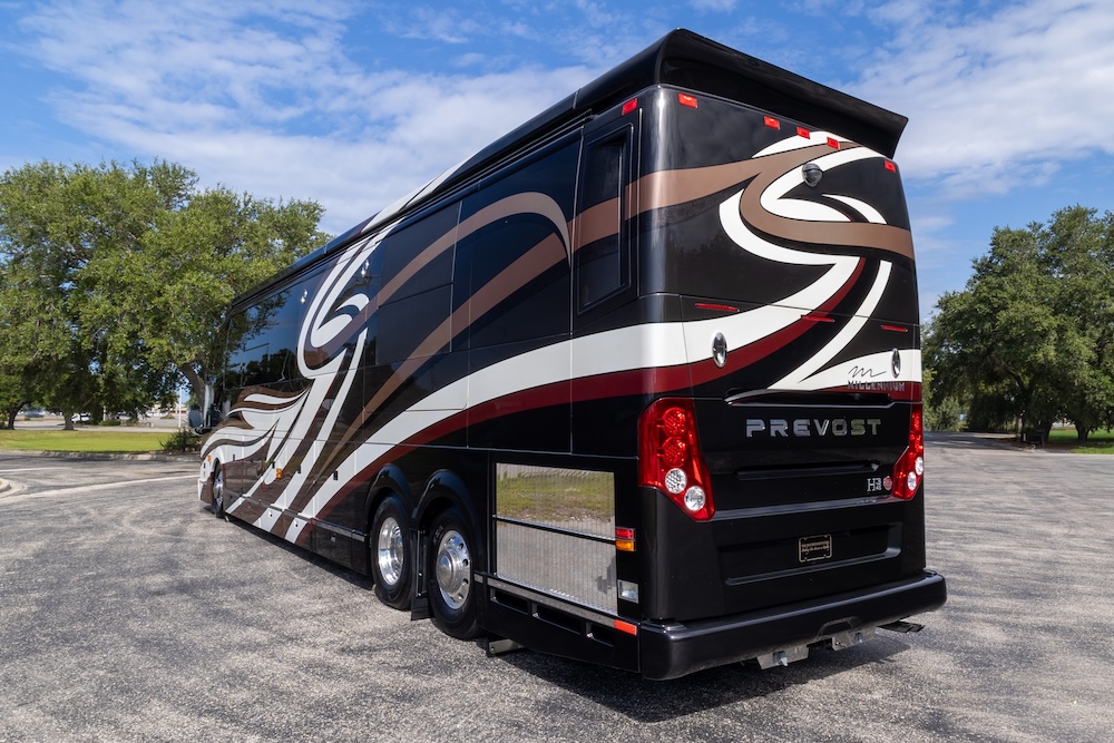 2016 Prevost Millennium H3-45 For Sale