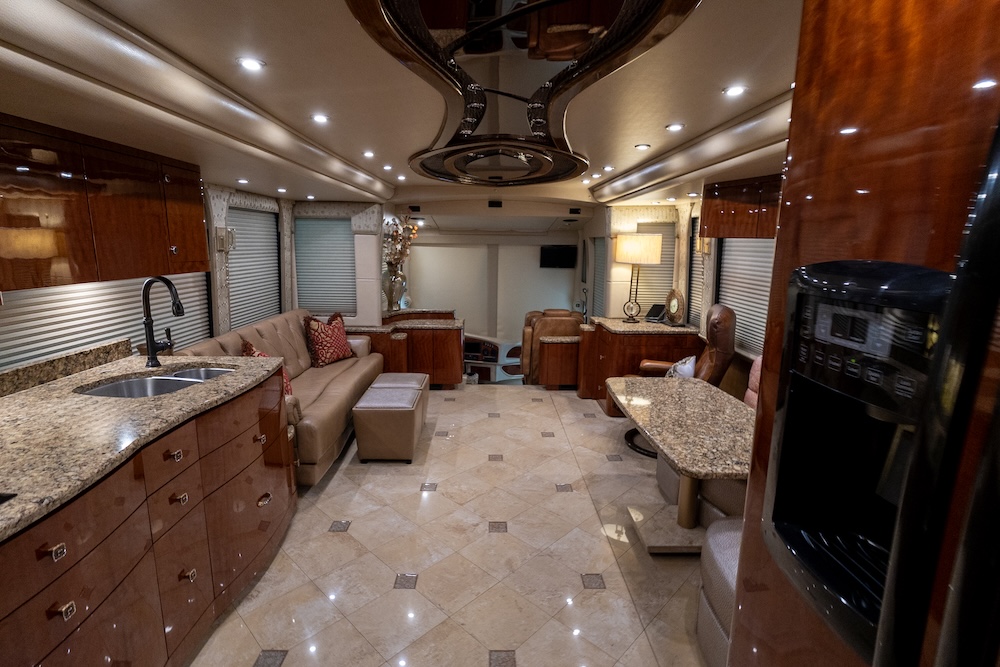 2016 Prevost Millennium H3-45 For Sale