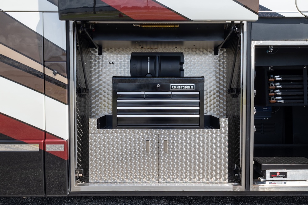 2016 Prevost Millennium H3-45 For Sale
