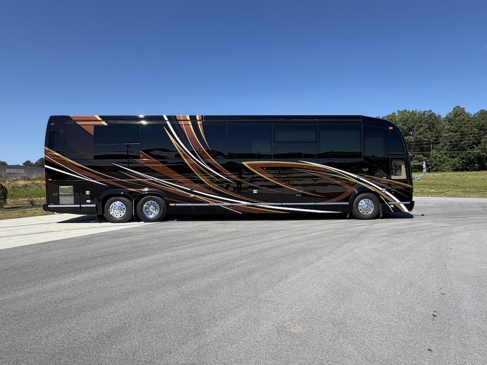 2016 Prevost Marathon H3-45 For Sale