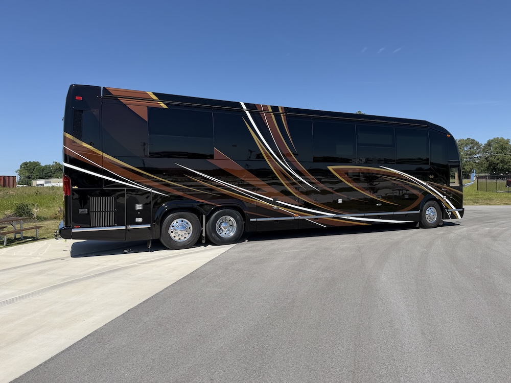 2016 Prevost Marathon H3-45 For Sale