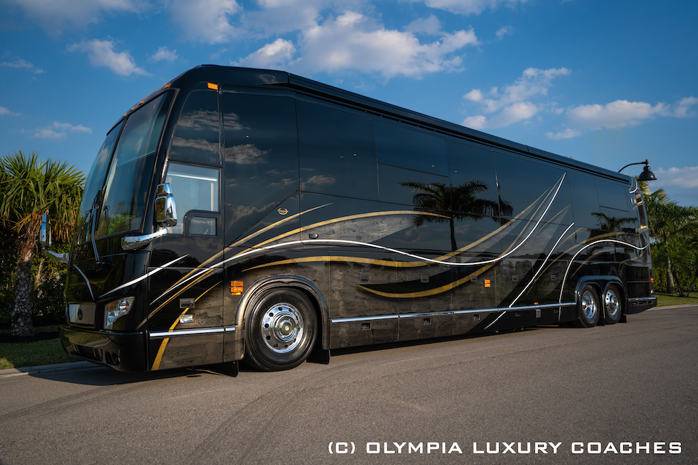 2016 Prevost Olympia H3-45 For Sale