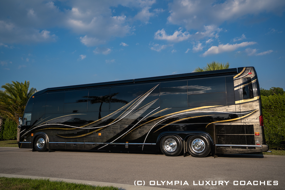 2016 Prevost Olympia H3-45 For Sale