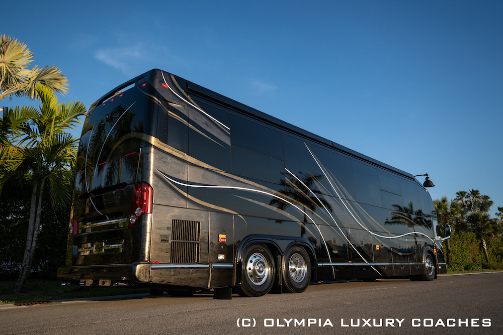 2016 Prevost Olympia H3-45 For Sale