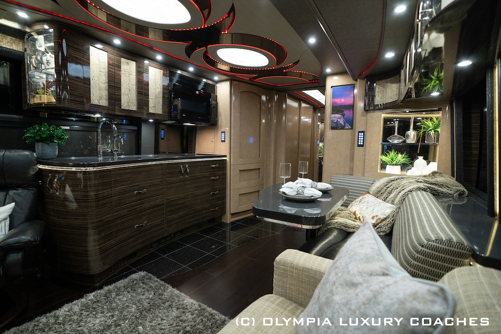 2016 Prevost Olympia H3-45 For Sale