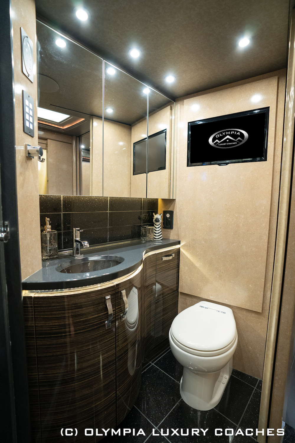 2016 Prevost Olympia H3-45 For Sale