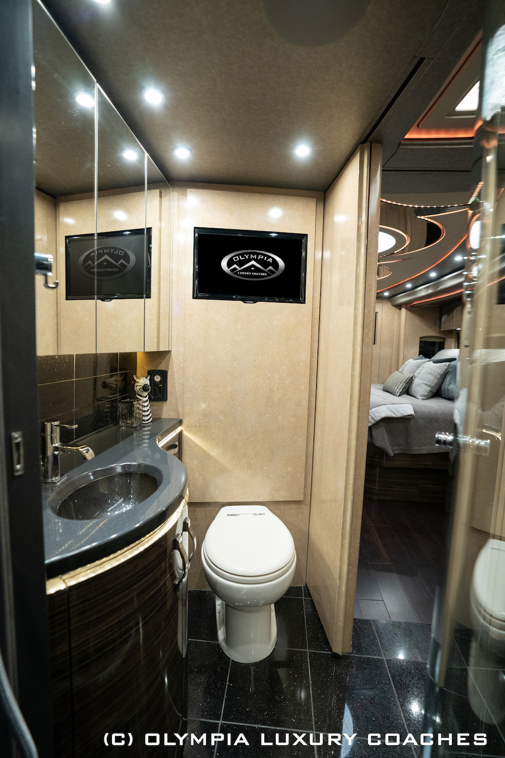 2016 Prevost Olympia H3-45 For Sale