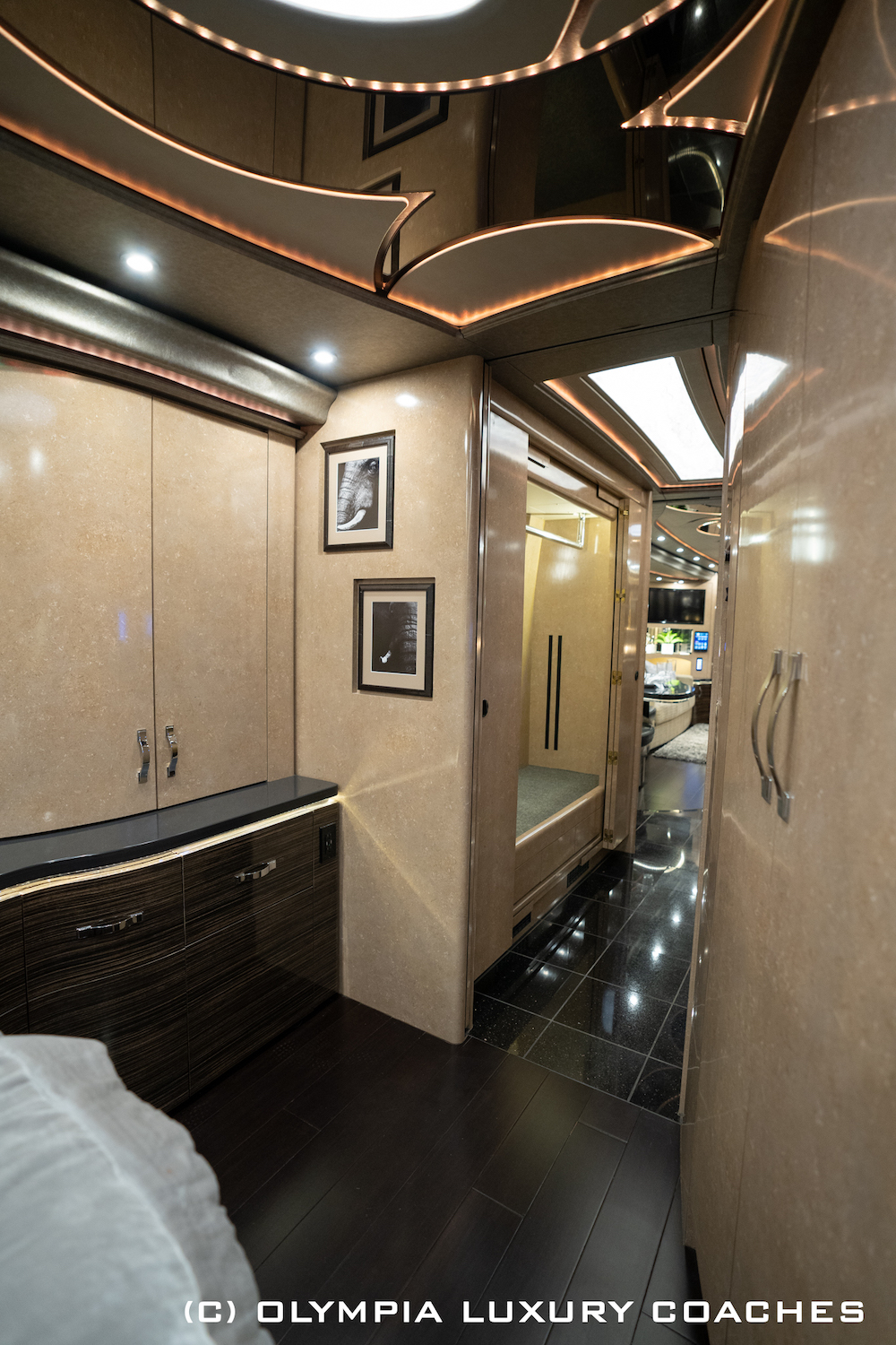 2016 Prevost Olympia H3-45 For Sale