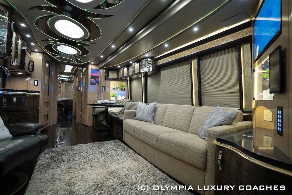 2016 Prevost Olympia H3-45 For Sale