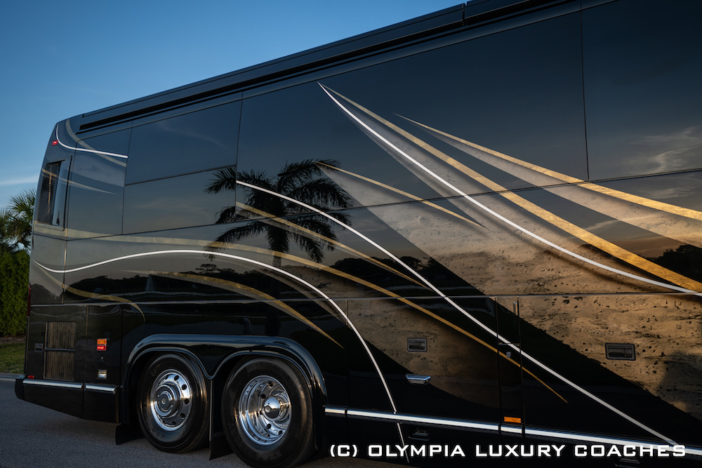 2016 Prevost Olympia H3-45 For Sale