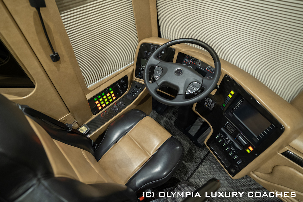 2016 Prevost Olympia H3-45 For Sale