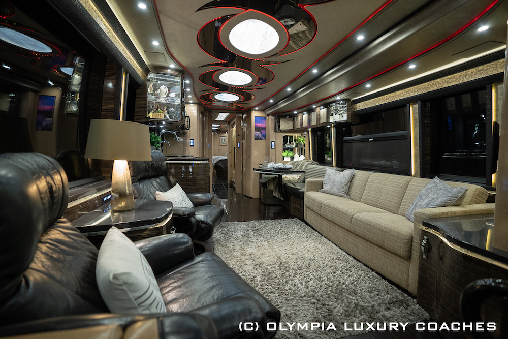 2016 Prevost Olympia H3-45 For Sale