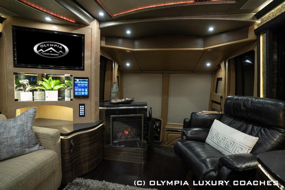 2016 Prevost Olympia H3-45 For Sale