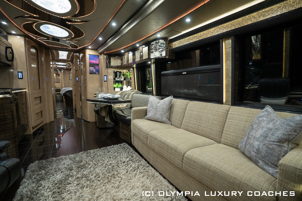 2016 Prevost Olympia H3-45 For Sale