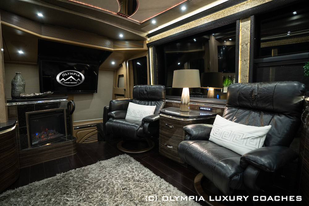 2016 Prevost Olympia H3-45 For Sale