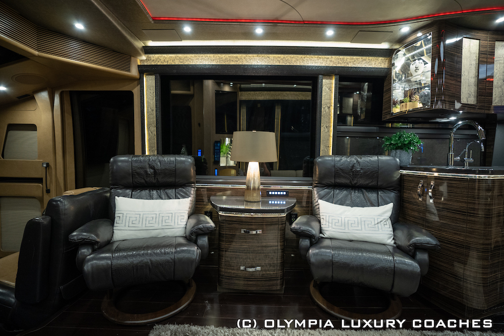 2016 Prevost Olympia H3-45 For Sale