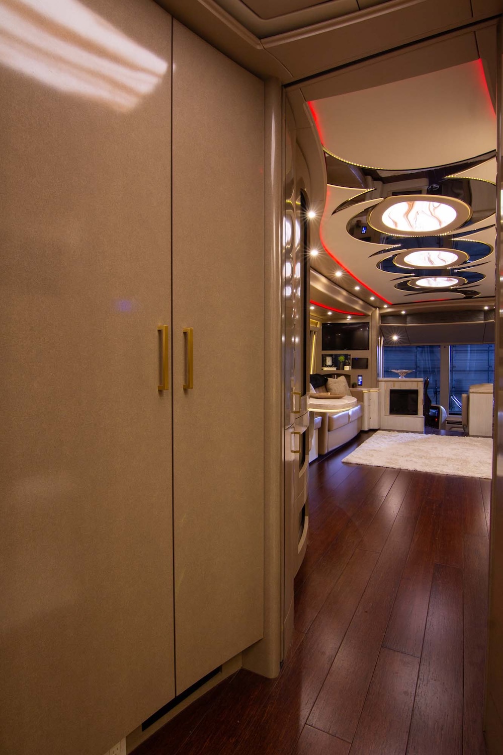 2016 Prevost  Marathon H3-45 For Sale