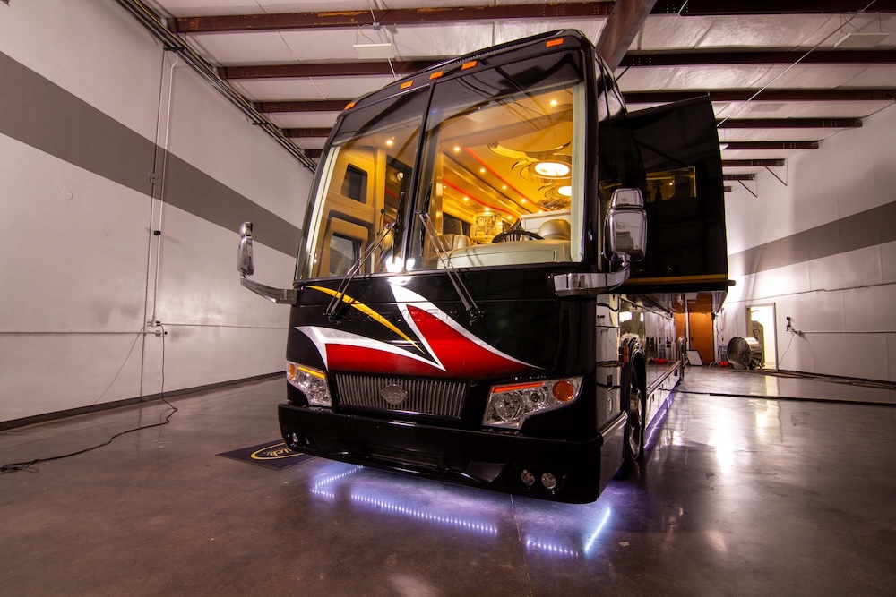 2016 Prevost  Marathon H3-45 For Sale