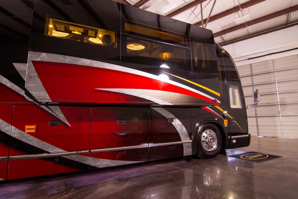 2016 Prevost  Marathon H3-45 For Sale