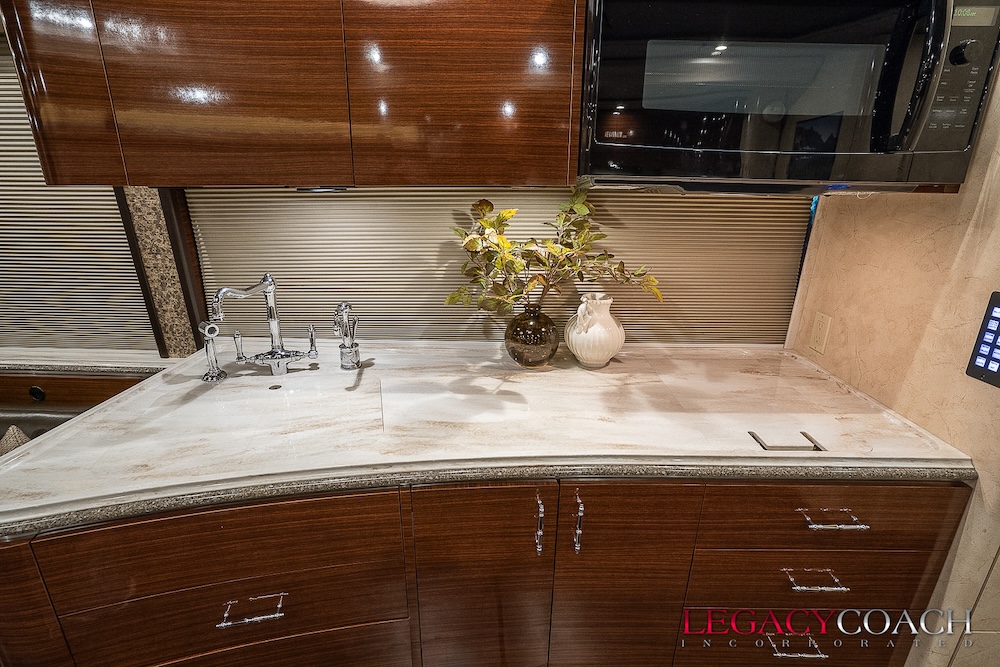 2016 Prevost Marathon X3 For Sale
