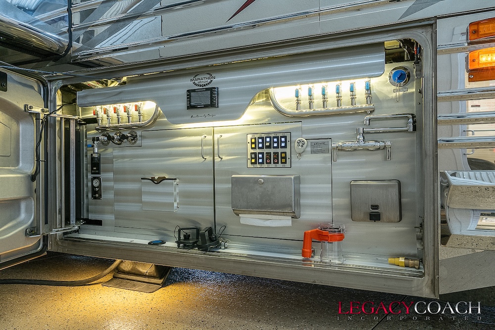 2016 Prevost Marathon X3 For Sale