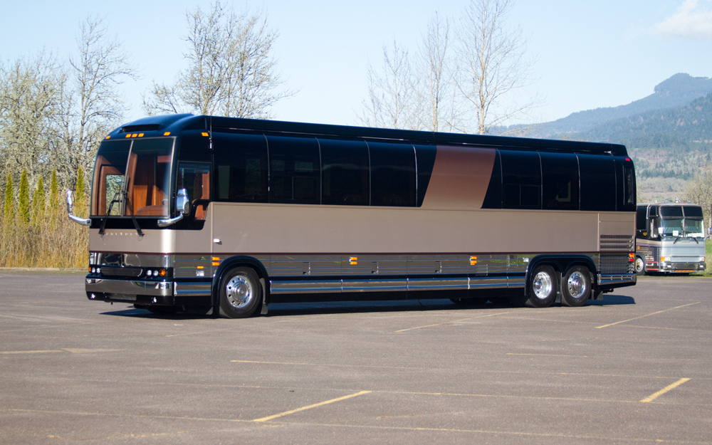 2016 Prevost Marathon X3 For Sale