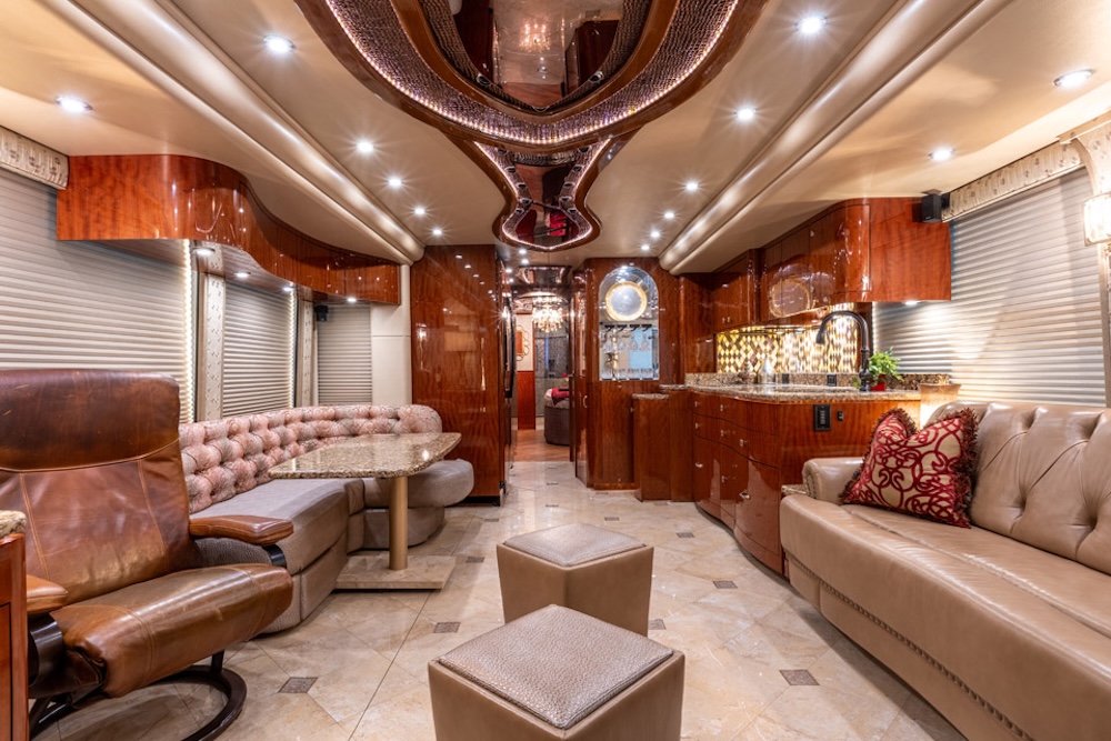 2016 Prevost Millennium H3-45 For Sale